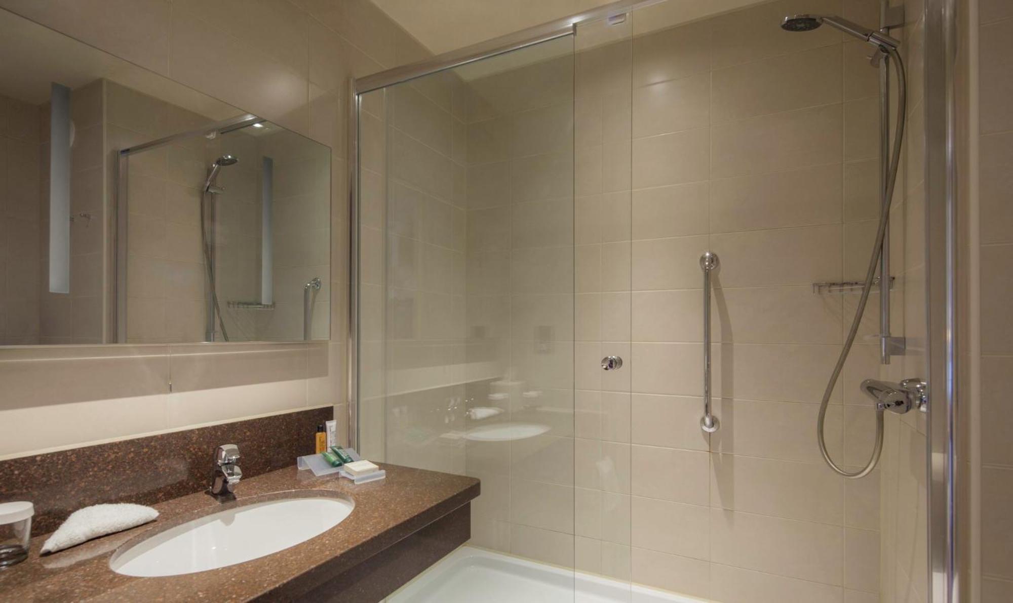 London Luton Vale Hotel Ngoại thất bức ảnh